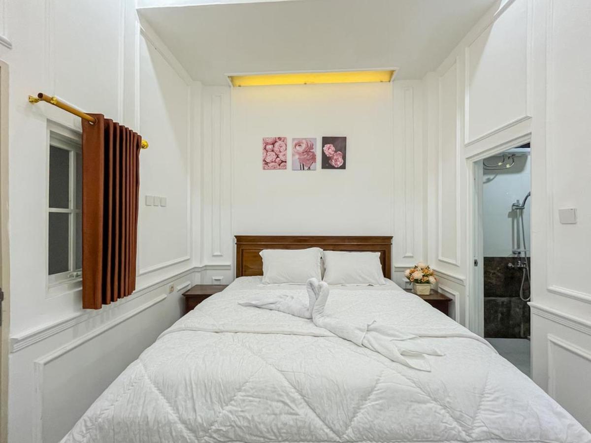 Sakura Guest House By The Lavana Batu  Bagian luar foto